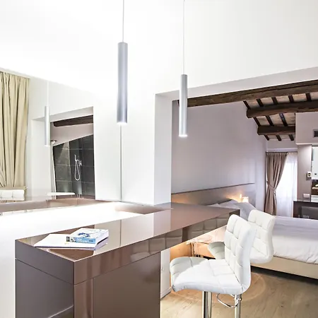 לינה וארוחת בוקר Borgoleoni 18 - And Breakfast פררה