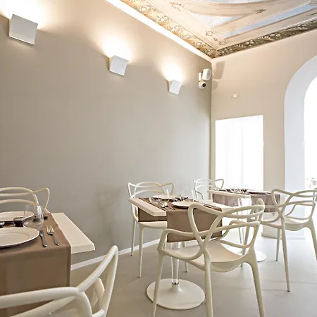 Borgoleoni 18 - And Breakfast Ferrara