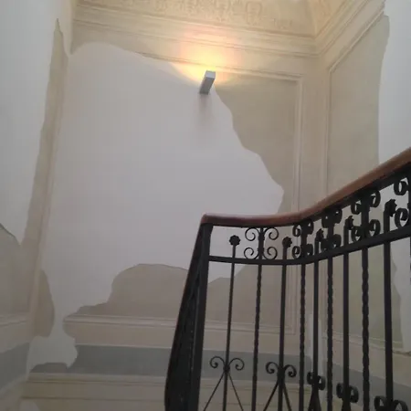 לינה וארוחת בוקר Borgoleoni 18 - And Breakfast