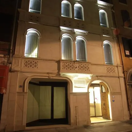 Borgoleoni 18 - And Breakfast Bed & Breakfast