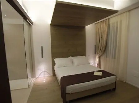 Borgoleoni 18 - And Breakfast לינה וארוחת בוקר פררה