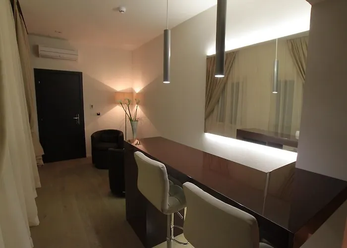 Borgoleoni 18 - Room&breakfast Bed & Breakfast 2*